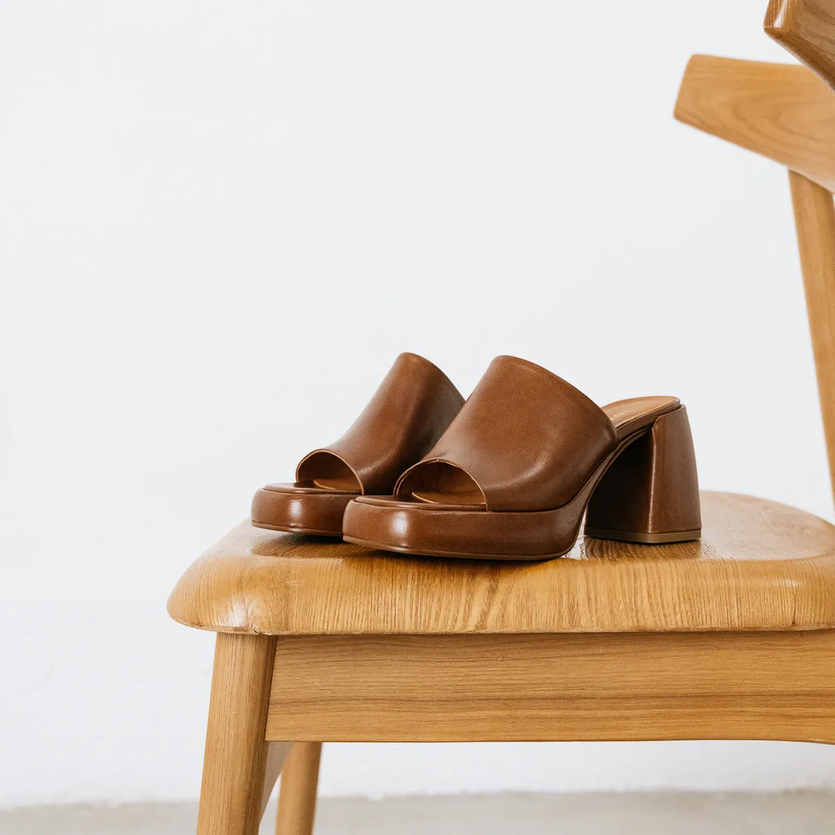 Jonak - Mules Debat Cuir  - Marron