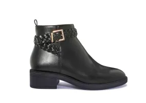 WCHAT4 – BLOCK HEEL CHELSEA BOOT WITH WOVEN ANKLE STRAP